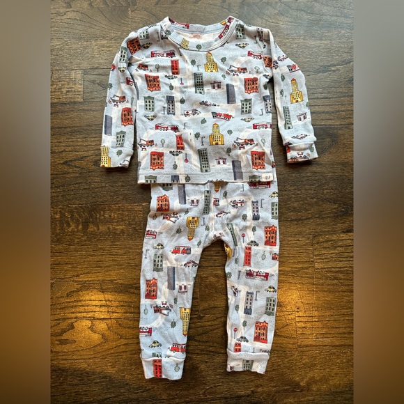 Gap Star Wars and city pajama bundle 12-18month - Picture 15 of 15